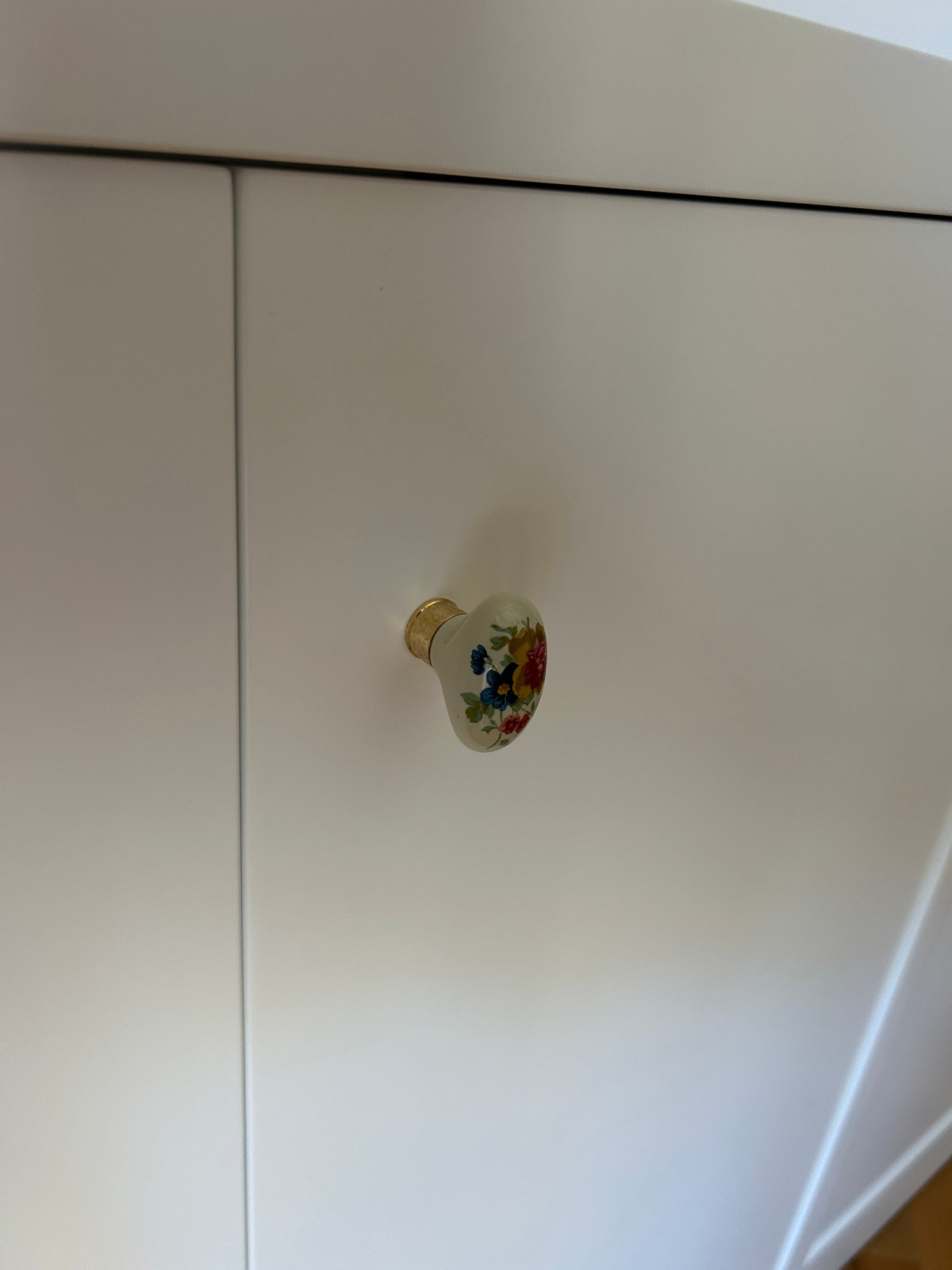 Pomello dipinto a mano